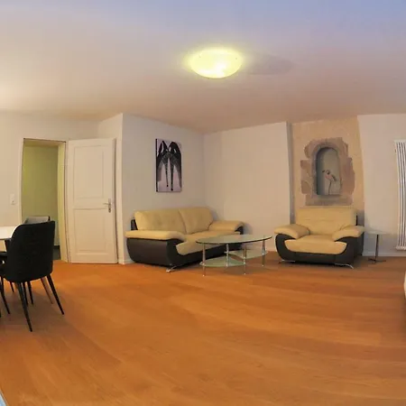 Pabs Residences - Grossmunsterplatz 1 Apartament
